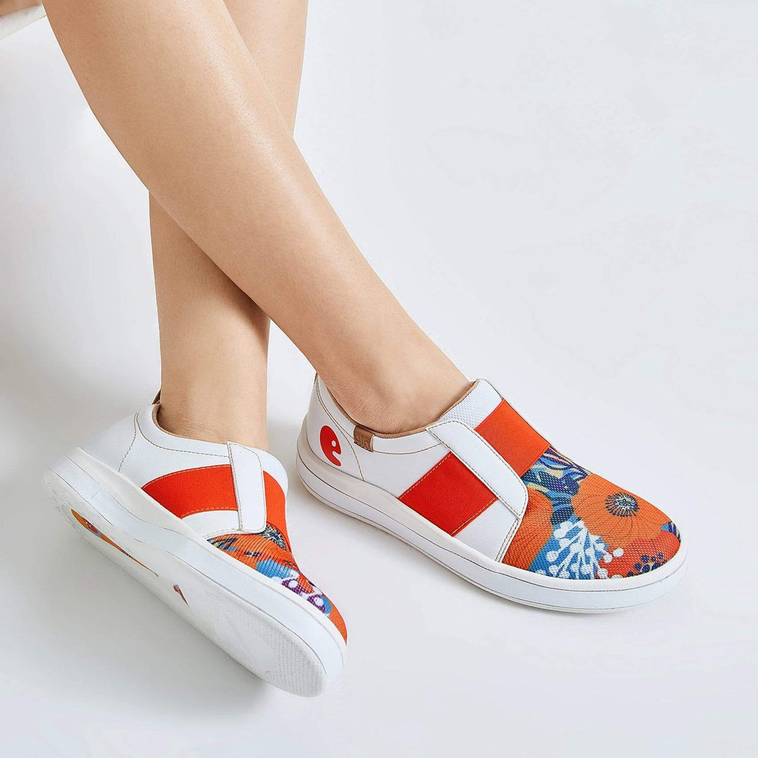 UIN Women Marigolds Cordoba Canvas loafers