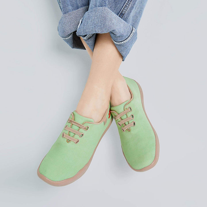 UIN Women Moguer Pastel Green Canvas loafers