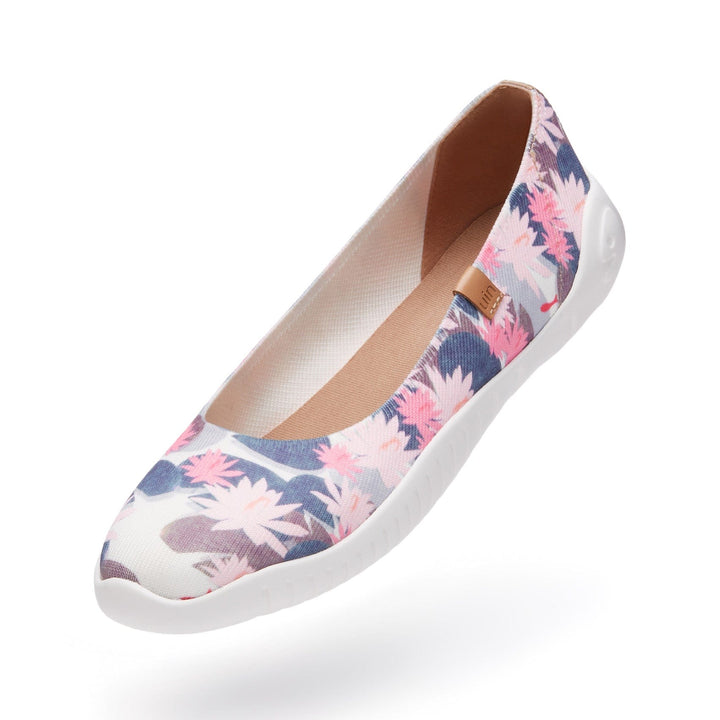 UIN Women Monet The Water-Lily Pond V1 Minorca Women Canvas loafers
