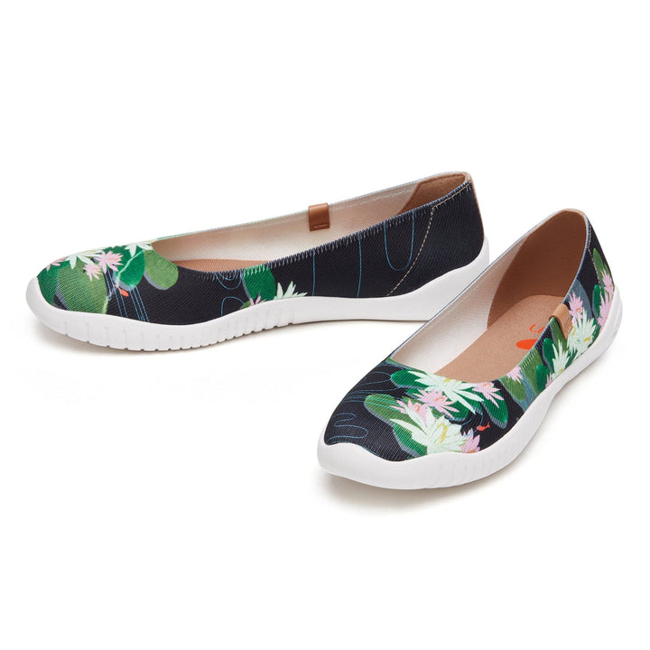 UIN Women Monet The Water-Lily Pond V2 Minorca Women Canvas loafers