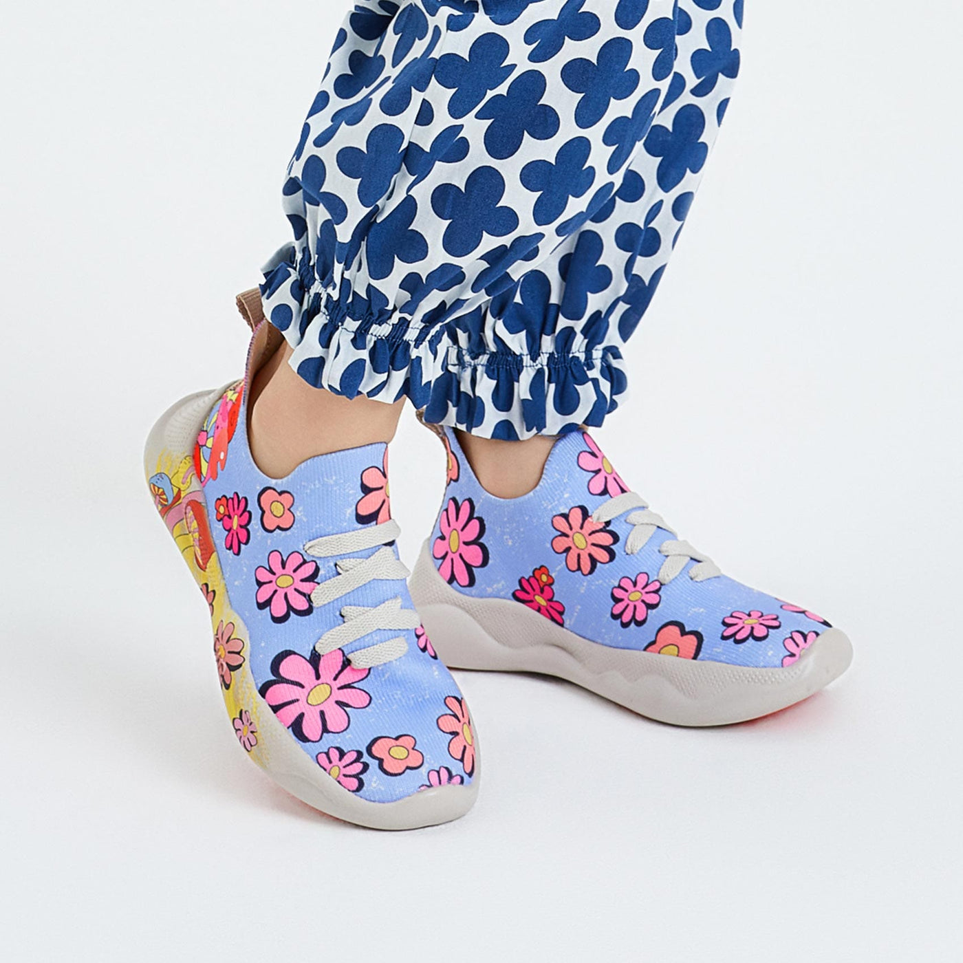 UIN Footwear Kid Floral Picnic Mijas I Kid Canvas loafers