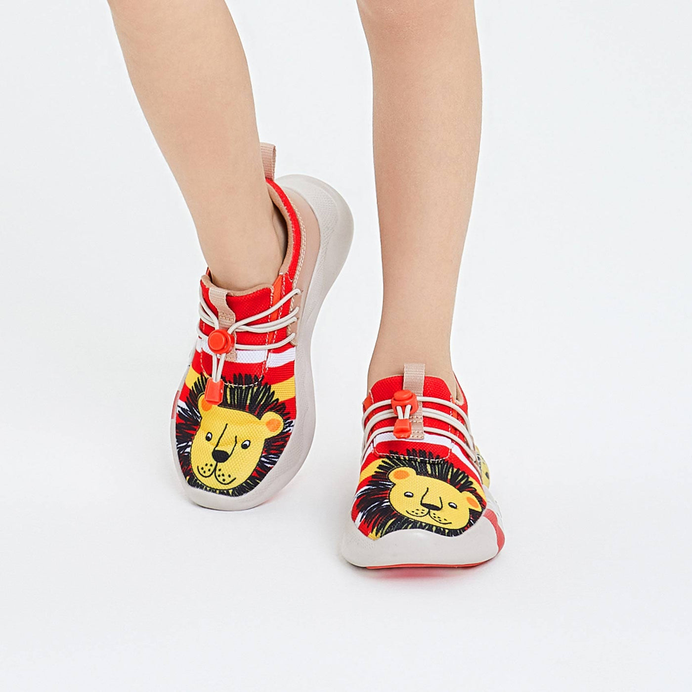 UIN Footwear Kid Nala Cub Mijas XIII Kid Canvas loafers