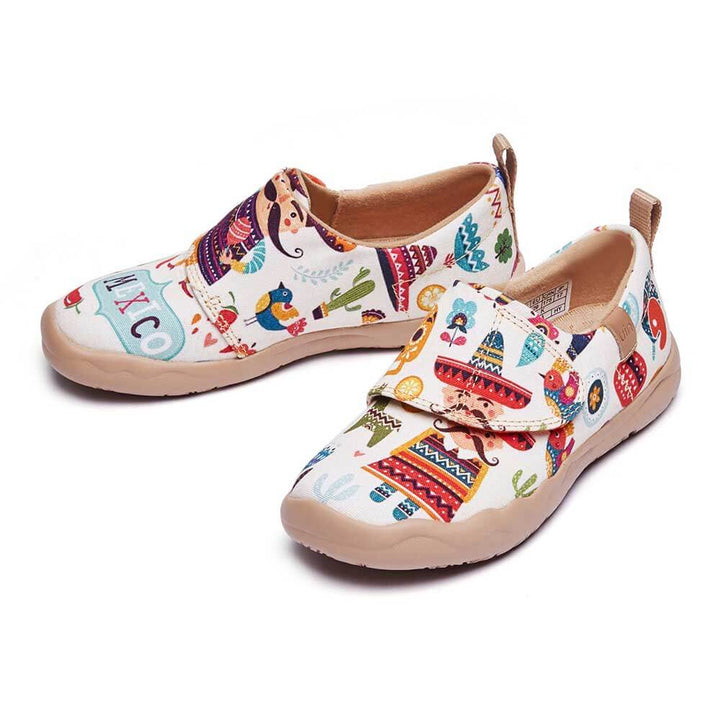 UIN Kid Play in Mexico Kid Canvas loafers