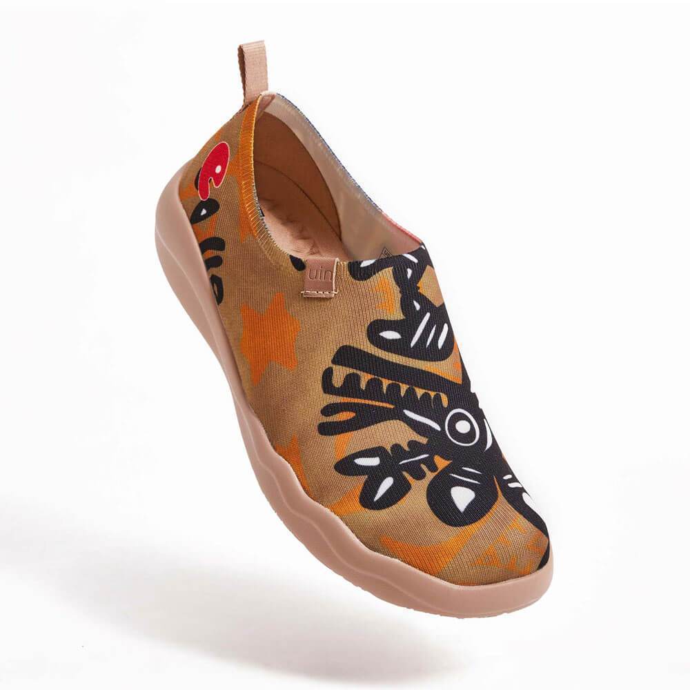 UIN Men African Totem Canvas loafers