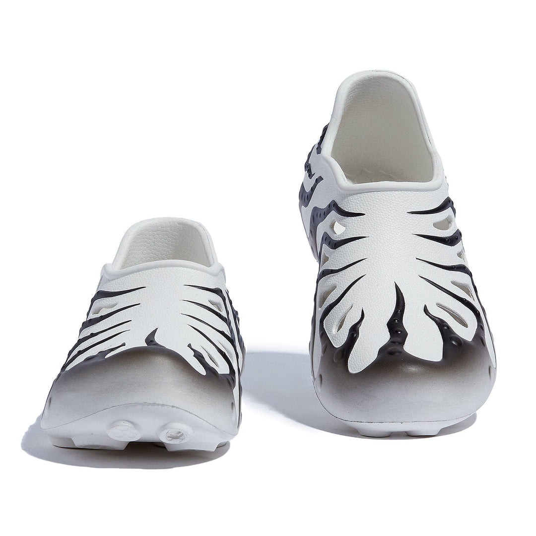UIN Men Black & White Octopus II Men Canvas loafers