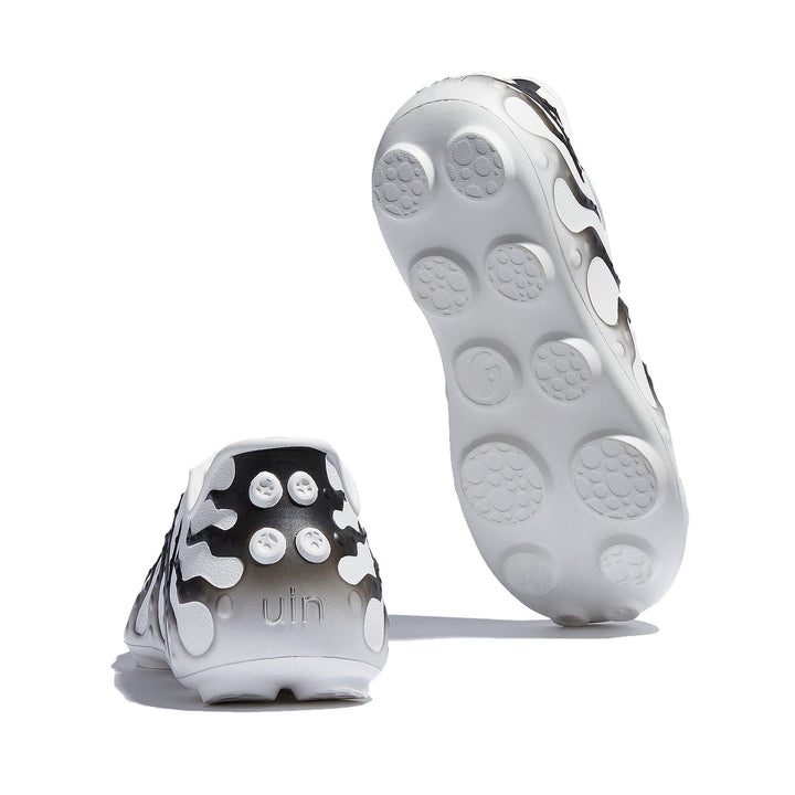 UIN Men Black & White Octopus II Men Canvas loafers