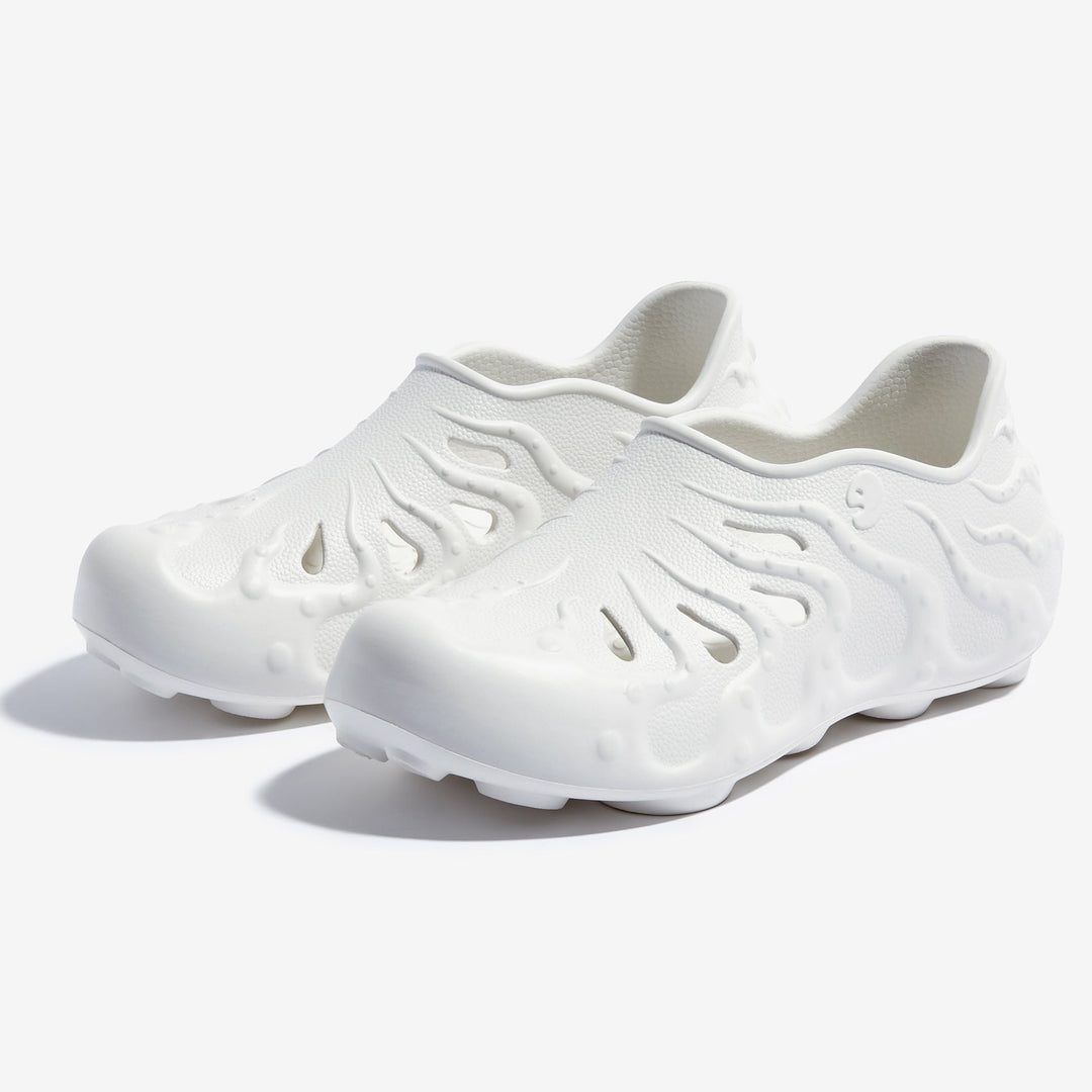 UIN Men Bright-Moon White Octopus II Men Canvas loafers