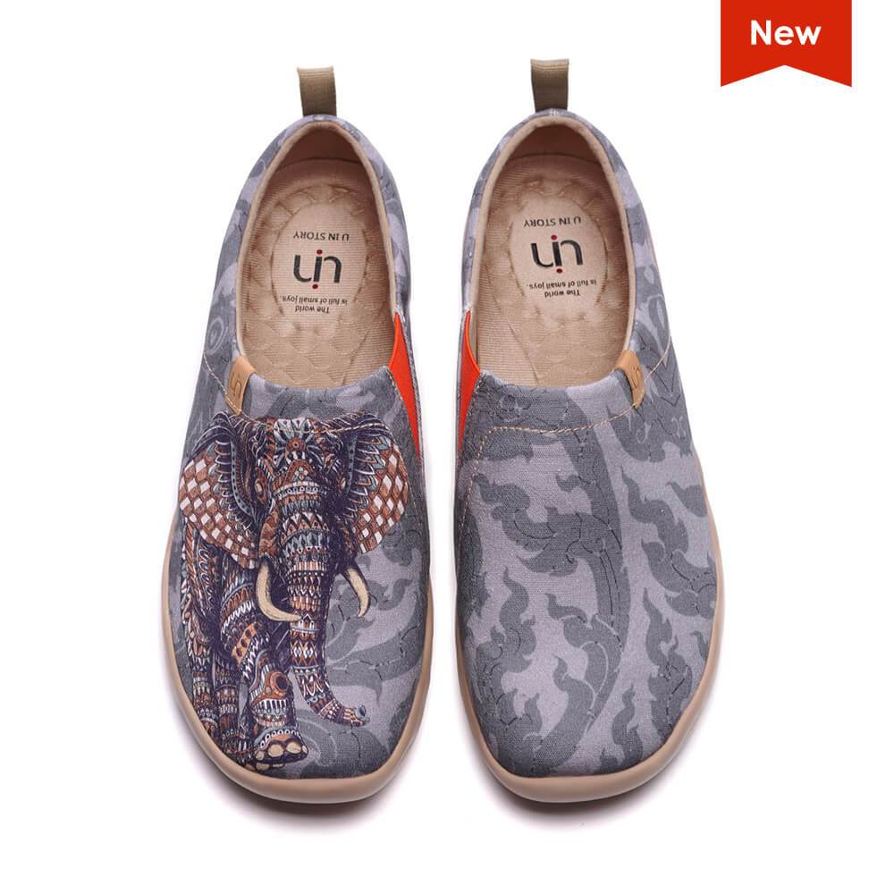 UIN Footwear Men Chang Thai Canvas loafers