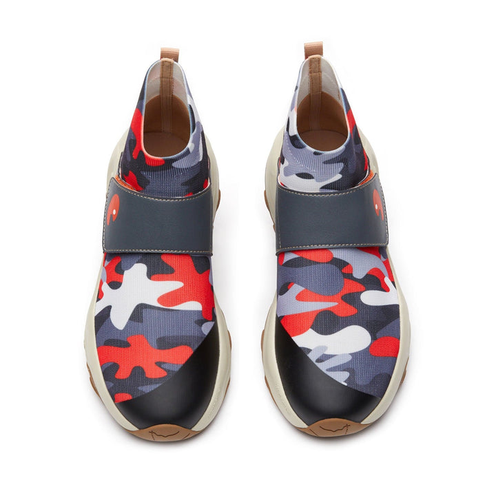 UIN Men Crack-Red Grey Cazorla II Men Canvas loafers