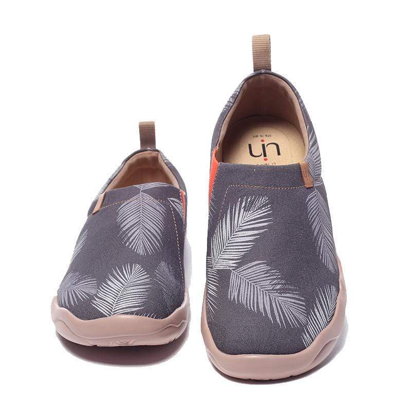 UIN Men Follow Your Freedom Canvas loafers