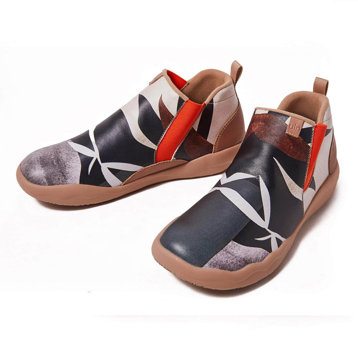 UIN Men Giant Leave Canvas loafers
