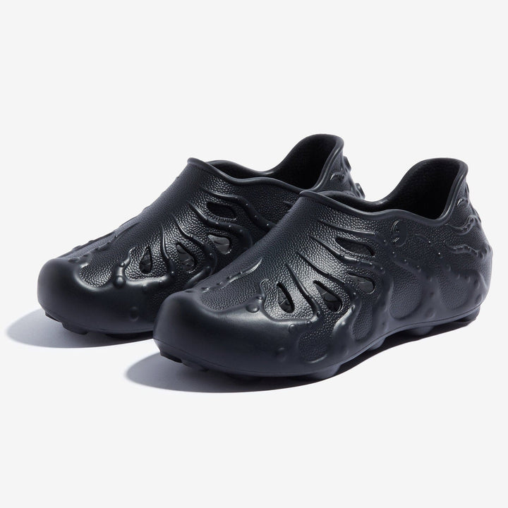 UIN Men Ink Black Octopus II Men Canvas loafers