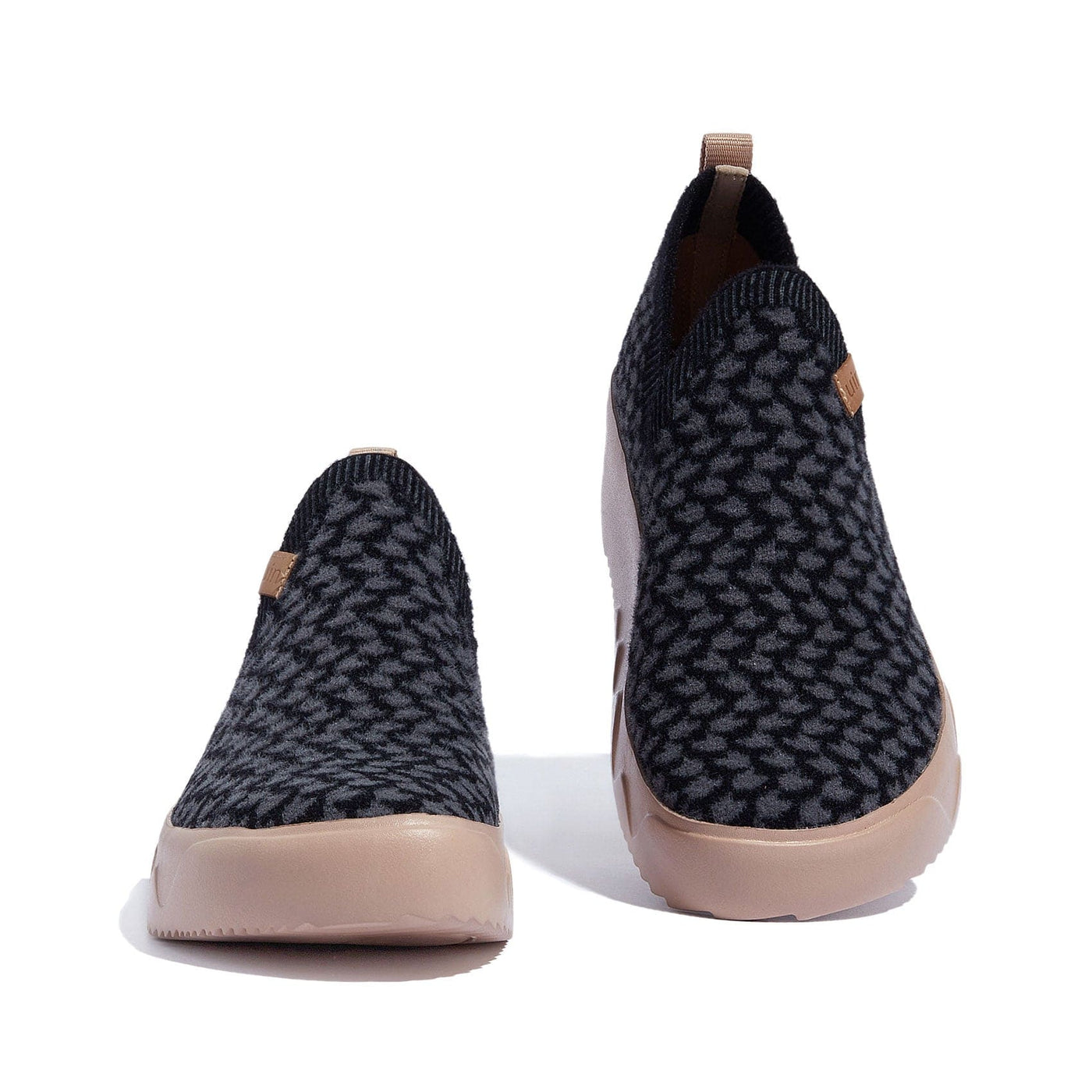 UIN Footwear Men Mysterious Black Fuerteventura I Men Canvas loafers