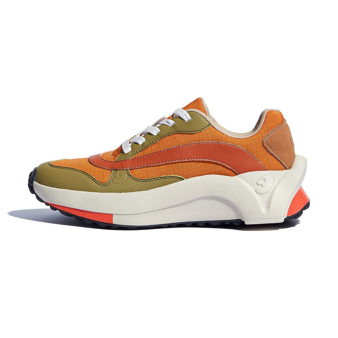 UIN Men Orange Green Sevilla II Women Canvas loafers