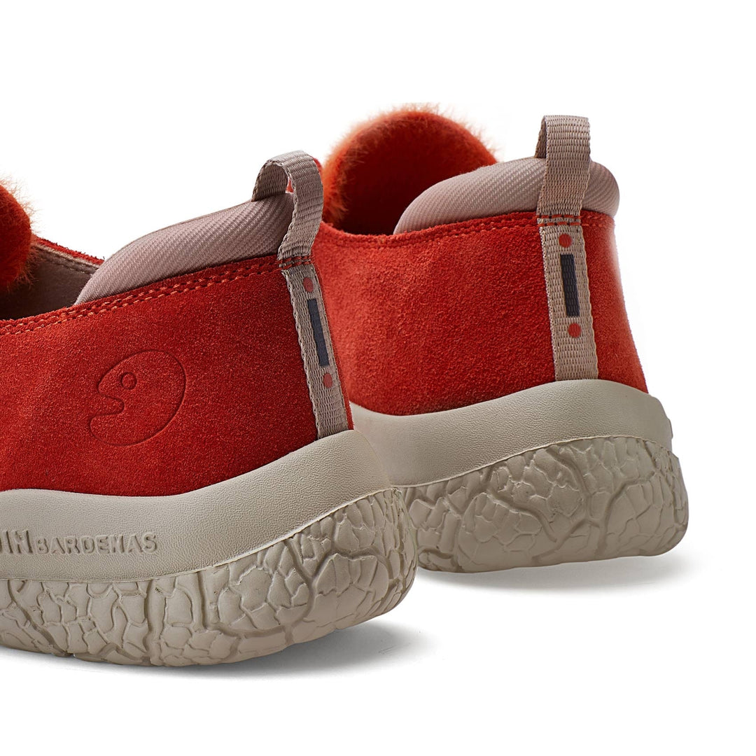 UIN Men Passion Red Bardenas III Women Canvas loafers