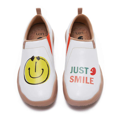 UIN Footwear Men Smiley Microfiber Leather Men Canvas loafers