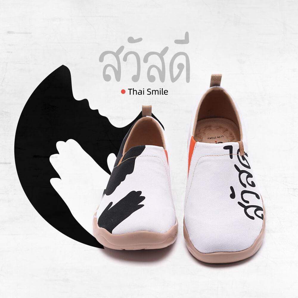 UIN Footwear Men Thai Smile Canvas loafers