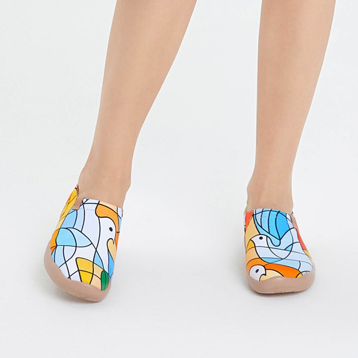 UIN Women Angel of Love Toledo I Women Canvas loafers