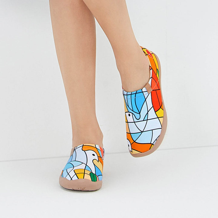 UIN Women Angel of Love Toledo I Women Canvas loafers