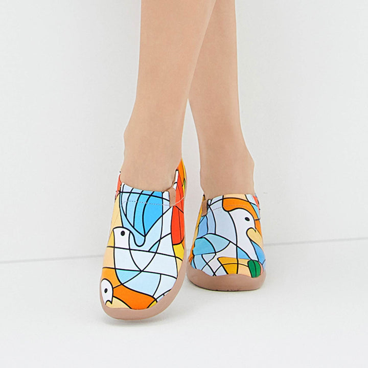 UIN Women Angel of Love Toledo I Women Canvas loafers