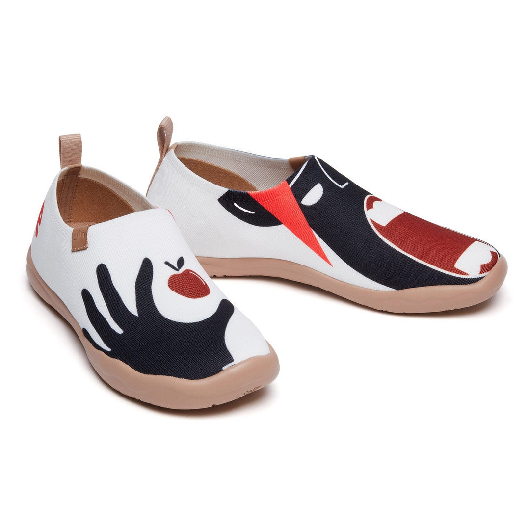 UIN Women Apple in My Mouth Toledo I Women Canvas loafers