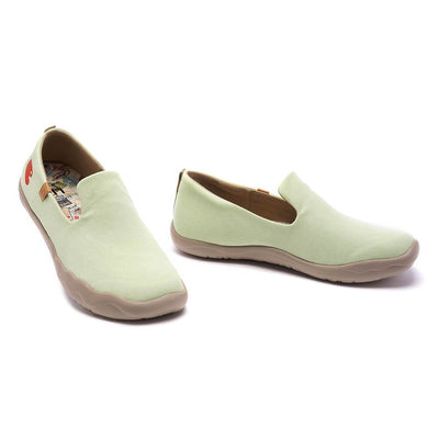 UIN Footwear Women Barcelona Canvas Light Green Canvas loafers