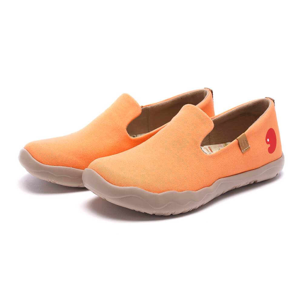 UIN Footwear Women Barcelona Canvas Orange Canvas loafers