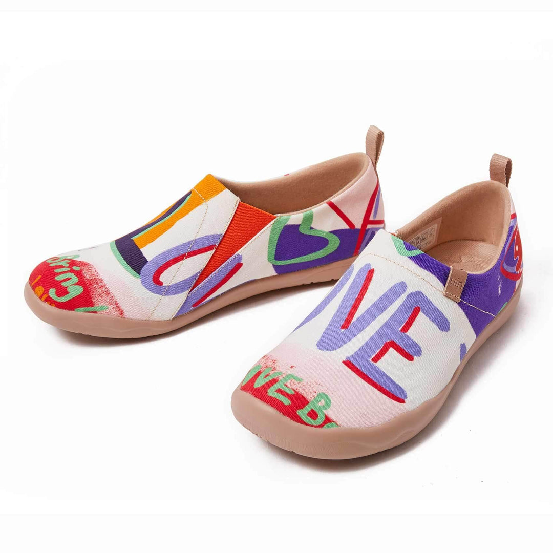 UIN Women Be Free Be Happy Canvas loafers