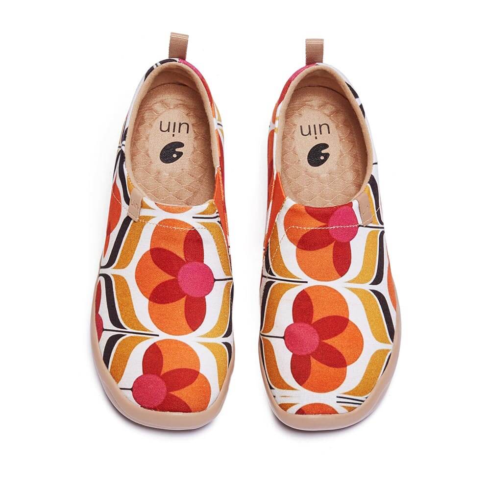 UIN Footwear Women Bloom Canvas loafers