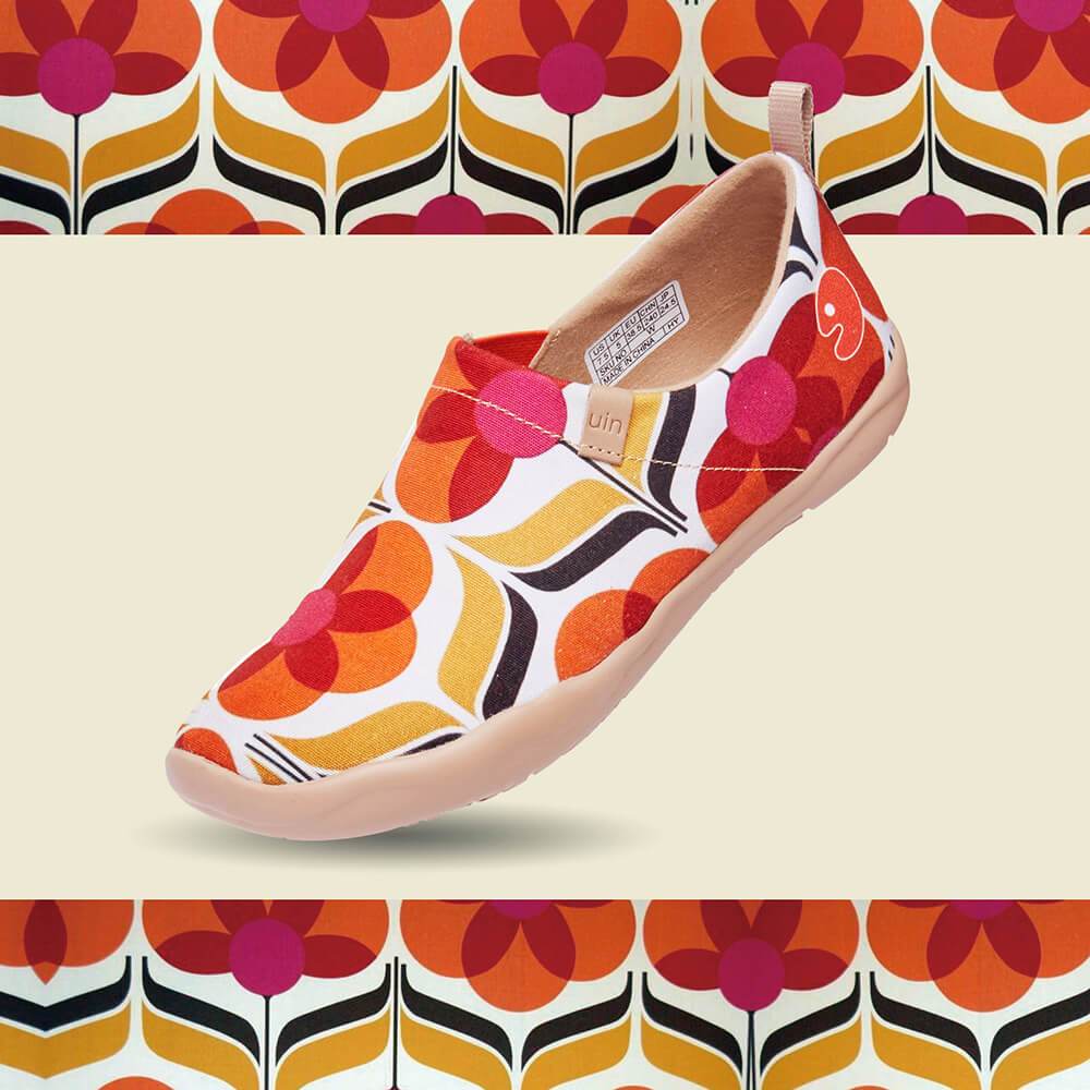 UIN Women Bloom Canvas loafers