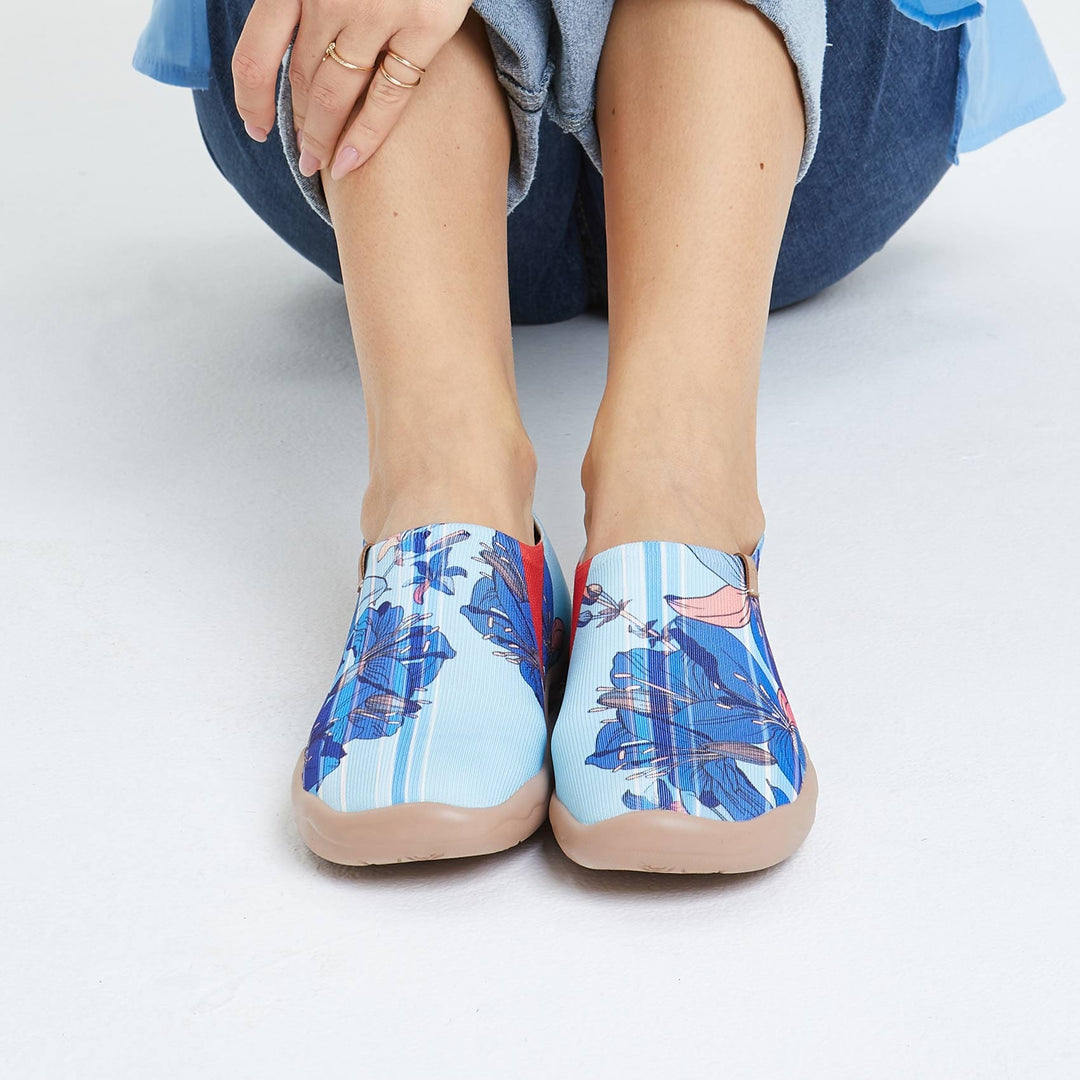 UIN Women Blue Lily Toledo I Women Canvas loafers