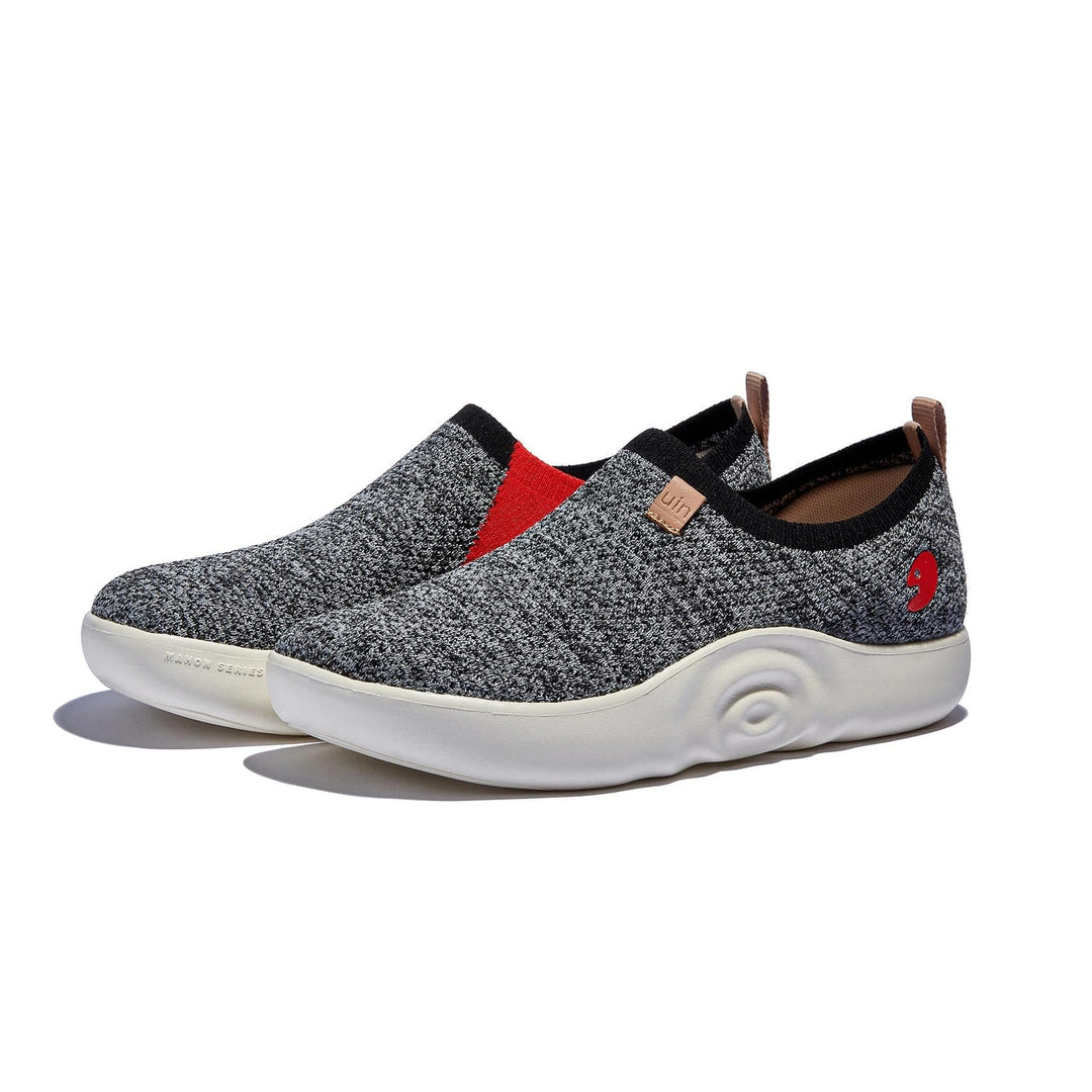 UIN Women Bouncing Black Toledo X Women Canvas loafers