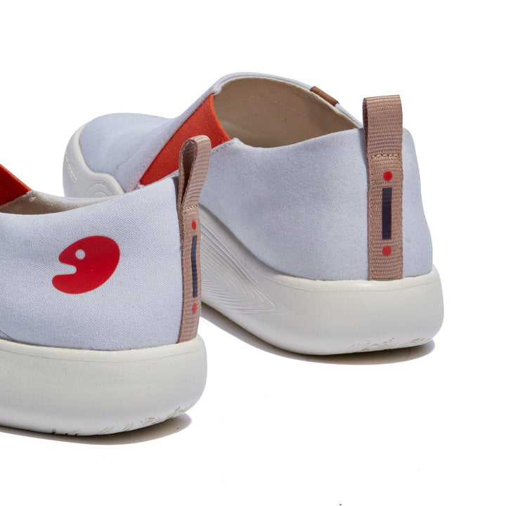 UIN Women Bright White Toledo X Women Canvas loafers