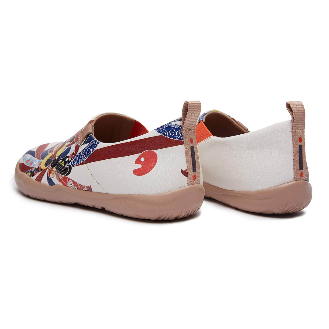 UIN Women Chrysanthemum Canvas loafers