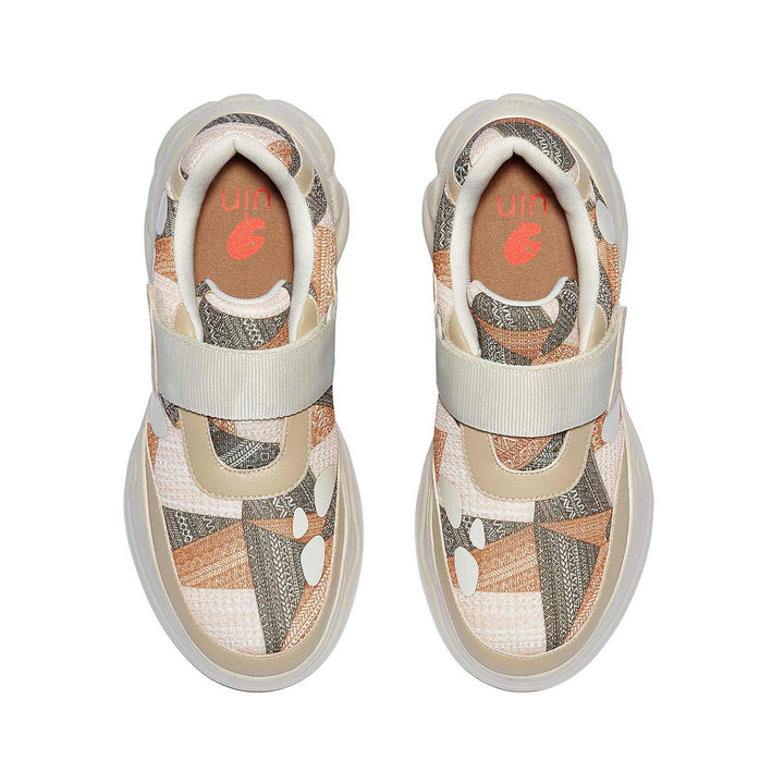 UIN Women Cobblestone Puzzle Ronda I Women Canvas loafers