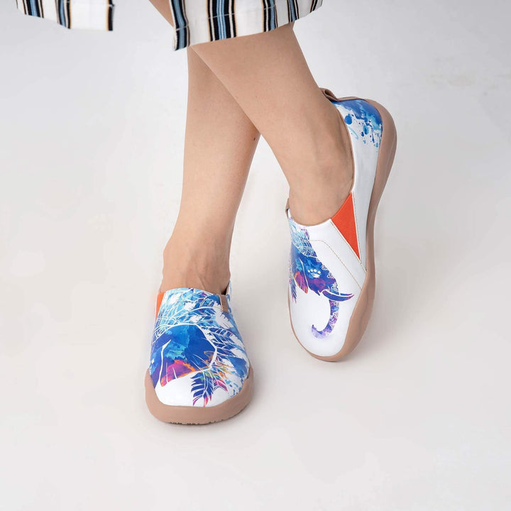 UIN Women Colored Elephant Toledo II Women Canvas loafers