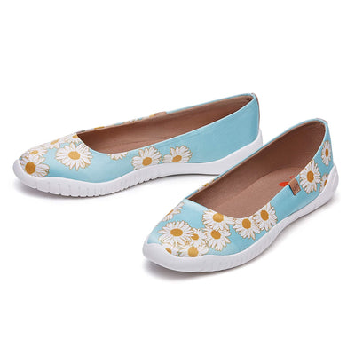 UIN Footwear Women Daisy Dew Minorca III Women Canvas loafers