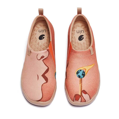 UIN Footwear Women Don't Blow It Out Canvas loafers