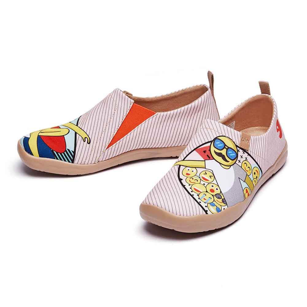 UIN Footwear Women Don't Leave Me Women Canvas loafers