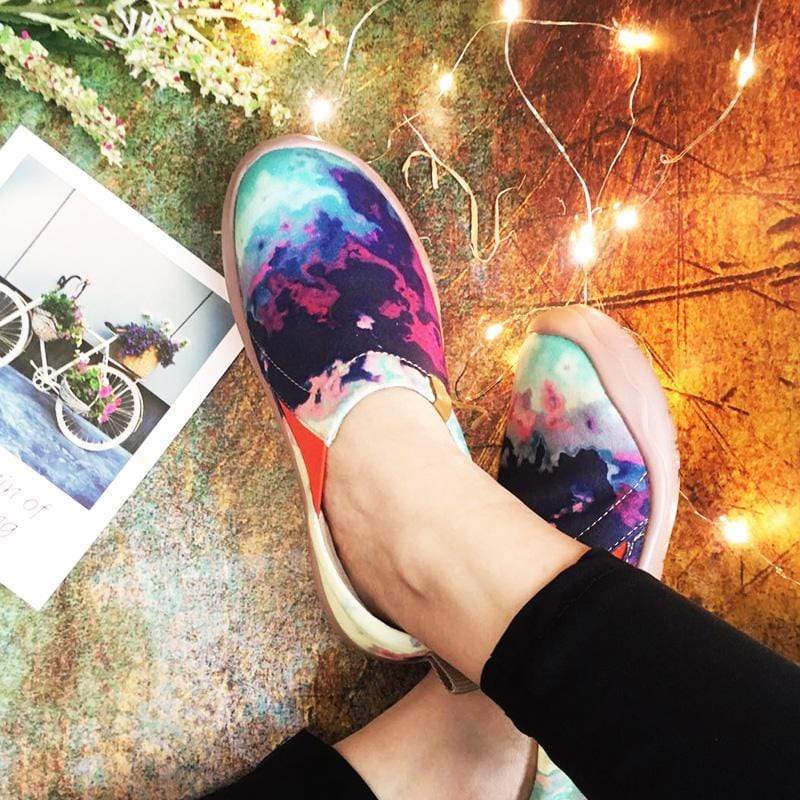 UIN Women Dream Canvas loafers