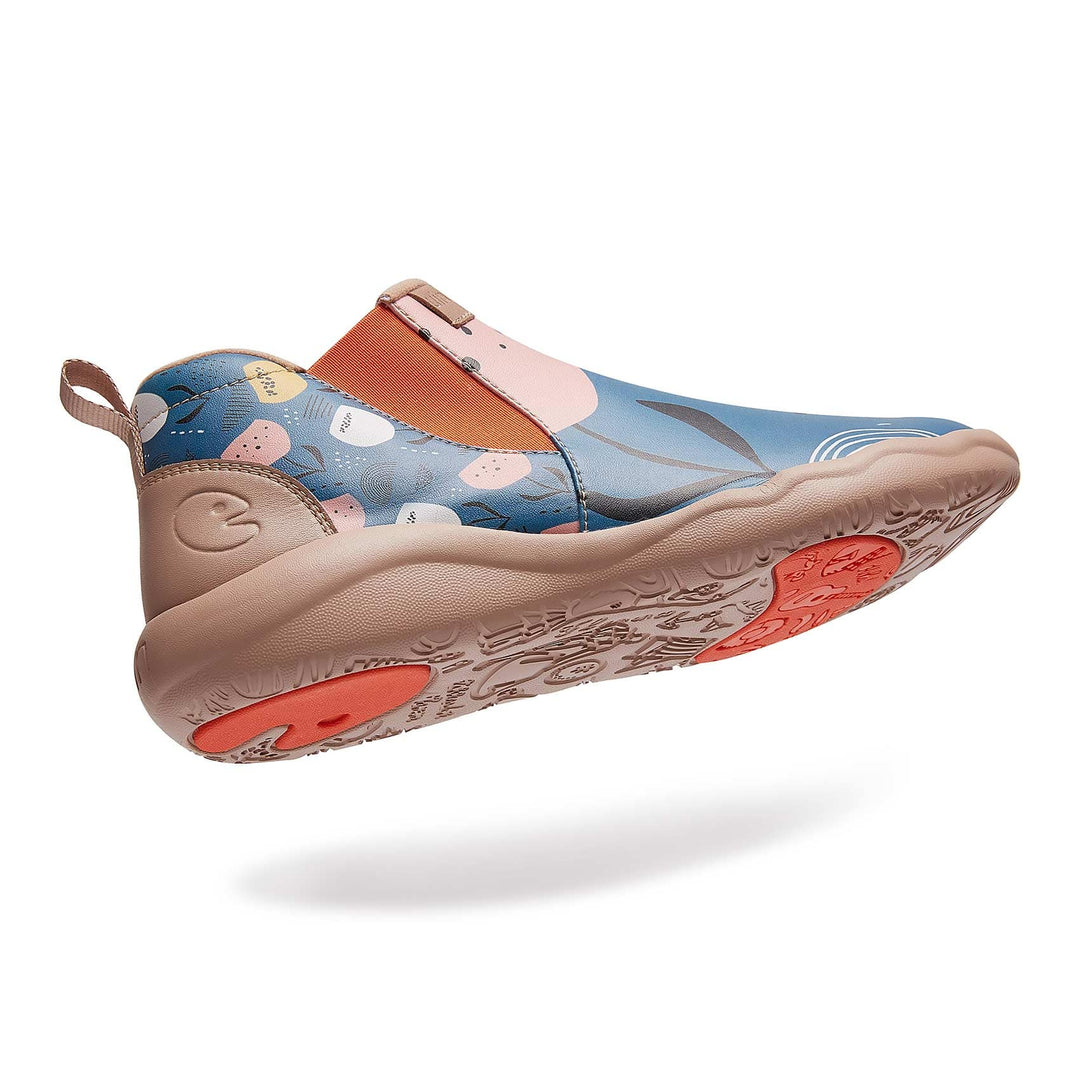 UIN Women Flower In the Lake Granada Women Canvas loafers