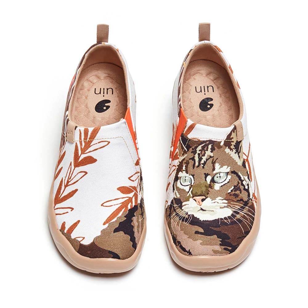 UIN Women Fluffy Kitty Canvas loafers
