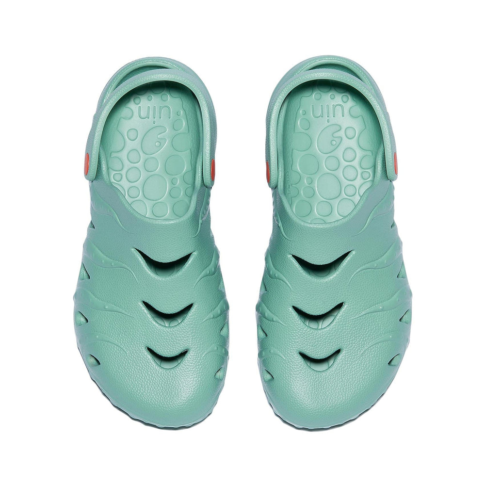 UIN Women Forest Green Octopus I Women Canvas loafers
