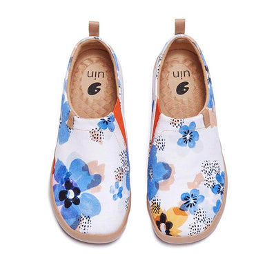 UIN Footwear Women Forget Me Nots Women Canvas loafers