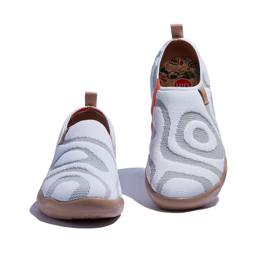UIN Women Galaxy White Toledo I Women Canvas loafers