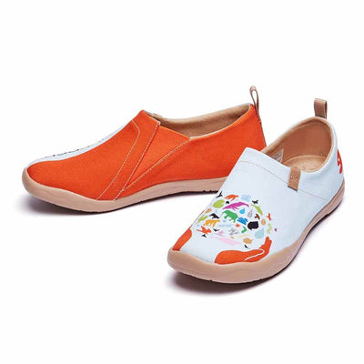 UIN Footwear Women Hopeful World Canvas loafers