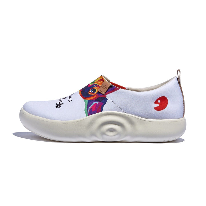 UIN Women I Am the King Toledo X Women Canvas loafers