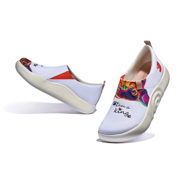 UIN Women I Am the King Toledo X Women Canvas loafers