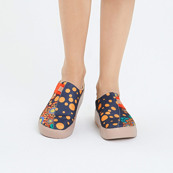 UIN Women Infinite Fantasy III Fuerteventura III Women Canvas loafers