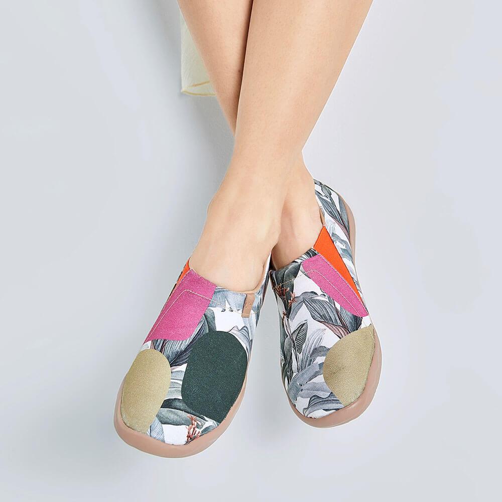 UIN Footwear Women Jungle Canvas loafers
